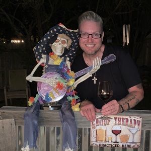 Meet your Posher, Todd